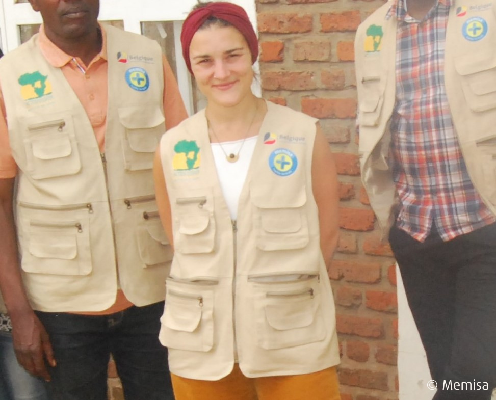 Marjorie Bruggeman, die de projecten van Memisa in Burundi opvolgt